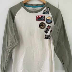 JAPANESE MEN'S BASEBALL SHIRT WITH PATCHES SIZE L